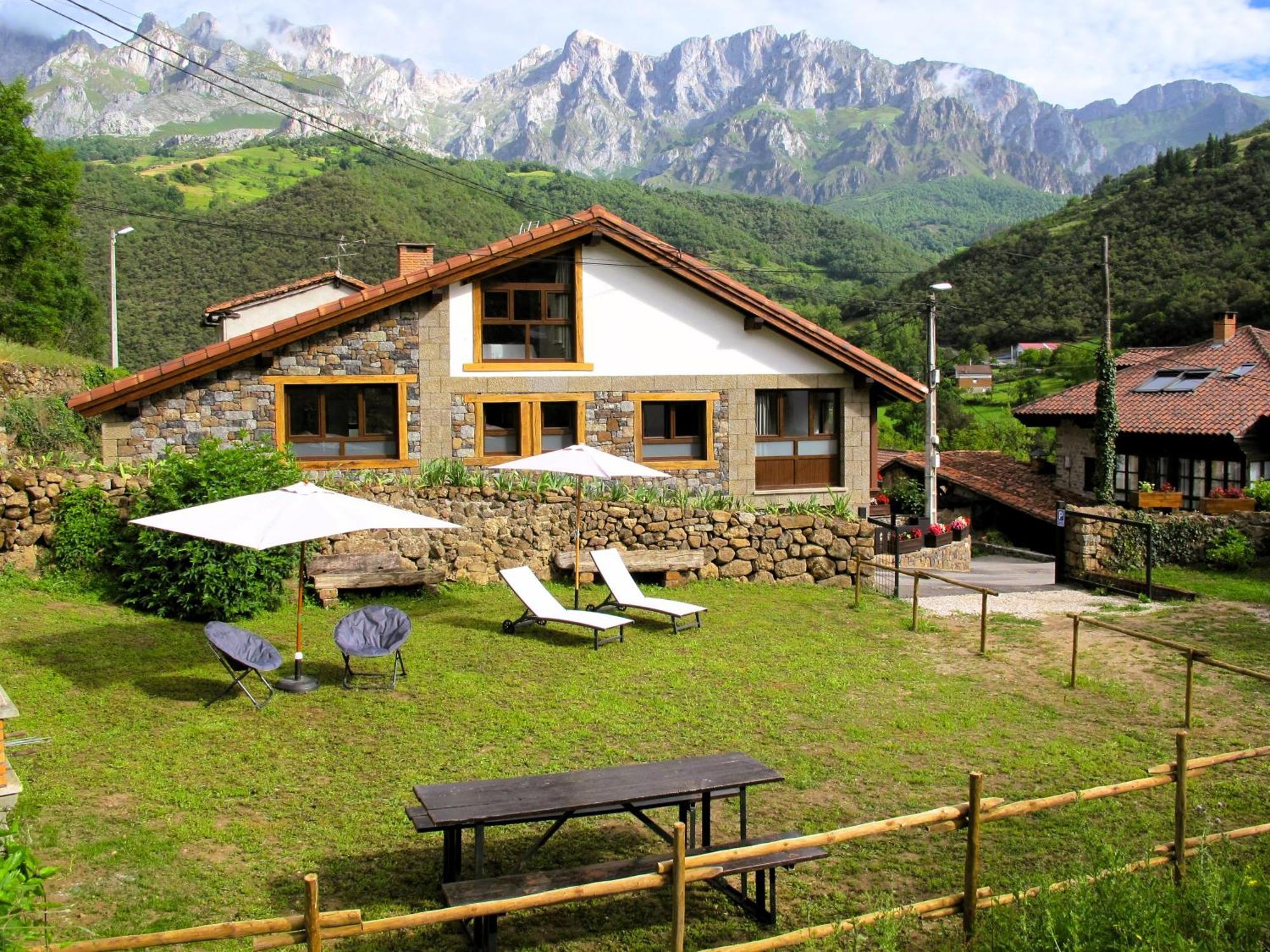Casa Vacacional La Pedrera Chalet Baro (Cantabria)